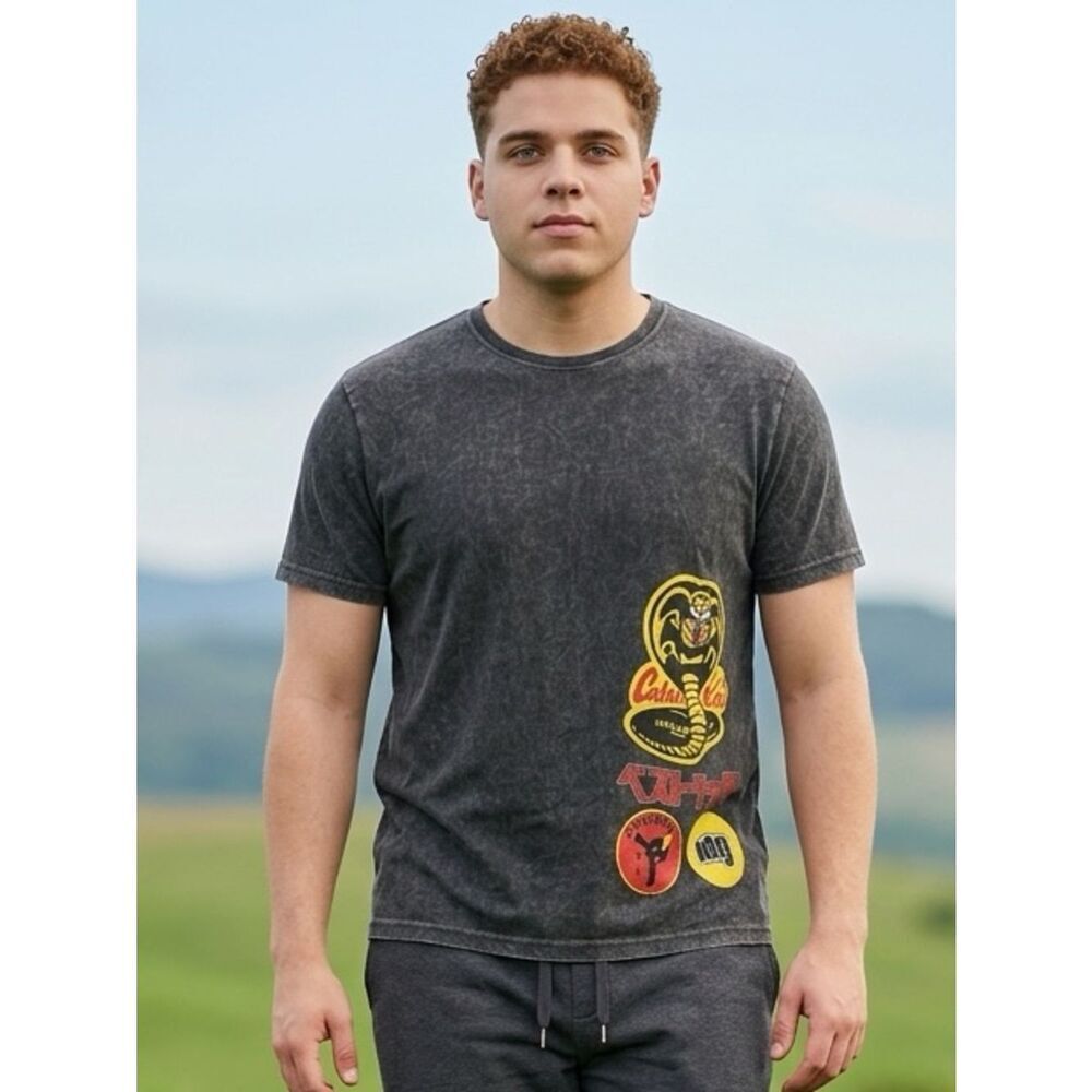 EUC - Cobra Kai Men’s Short Sleeve Shirt - Size Large